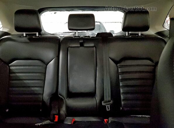 2FMPK4J99PBA28896 2023 FORD EDGE White უკანა სავარძლების ხედი