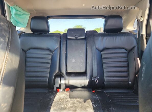 2FMPK4J9XGBC01373 2016 FORD EDGE White Rear seats view
