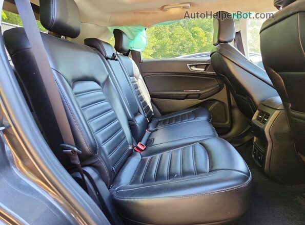 2FMPK4J9XLBA01619 2020 FORD EDGE Gray Widok wnętrza z tyłu