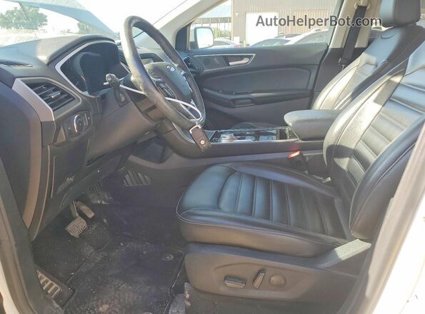 2FMPK4J9XLBB38298 2020 FORD EDGE White Widok wnętrza z przodu