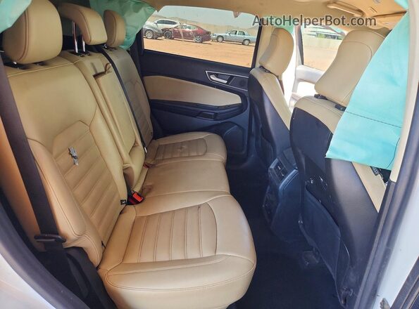 2FMPK4J9XNBA66876 2022 FORD EDGE White Rear interior view