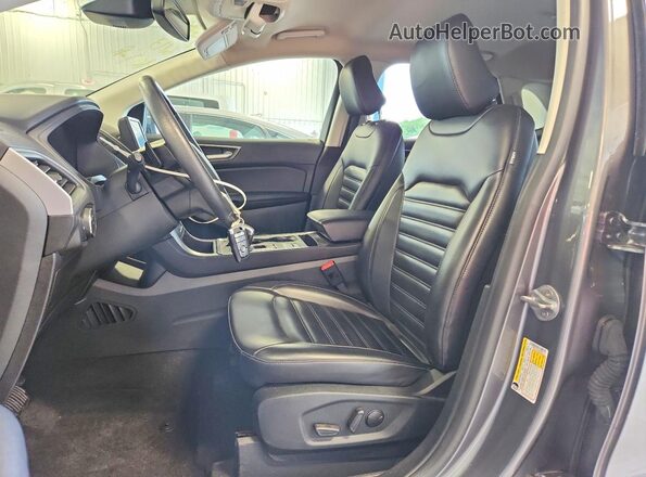 2FMPK4J9XNBA82611 2022 FORD EDGE Gray Widok wnętrza z przodu