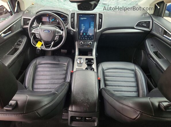2FMPK4J9XRBA72263 2024 FORD EDGE Синий Вид панели приборов