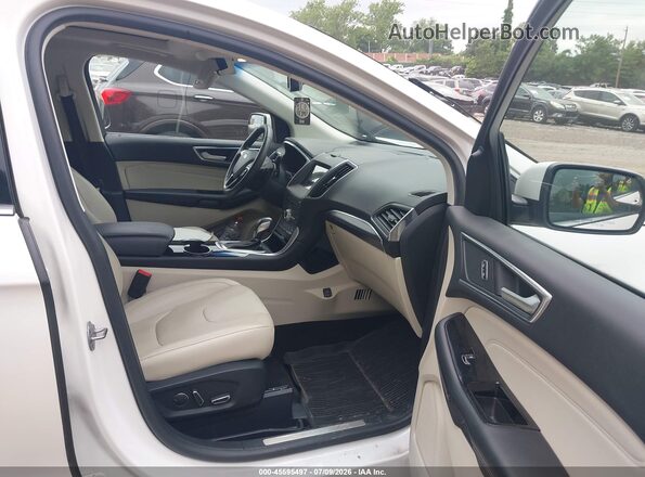2FMPK4K83JBC30596 2018 FORD EDGE White Front interior view