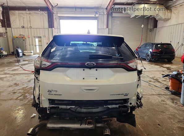 2FMPK4K84JBC19056 2018 FORD EDGE White Widok z tyłu