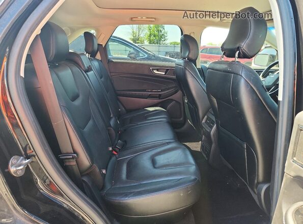 2FMPK4K86HBB21463 2017 FORD EDGE Black Вид задньої частини салону