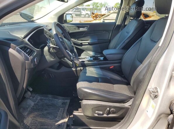 2FMPK4K88JBB76969 2018 FORD EDGE Silver Vista interior delantera