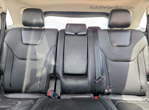 2FMPK4K8XJBC36220 2018 FORD EDGE White Вид задніх сидінь