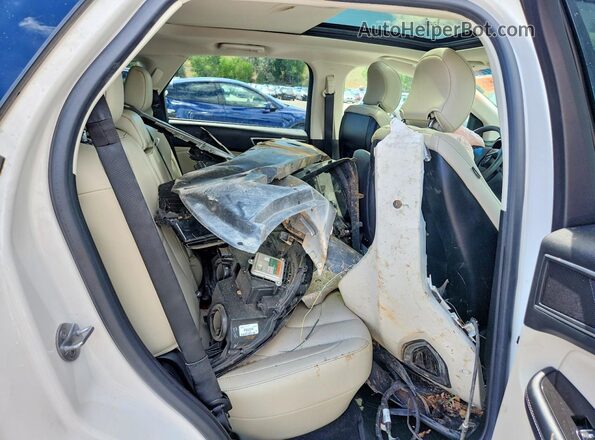 2FMPK4K91GBB52417 2016 FORD EDGE White Widok wnętrza z tyłu