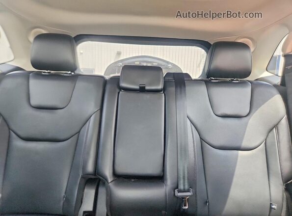2FMPK4K93HBB18898 2017 FORD EDGE Silver Հետևի նստատեղերի տեսք