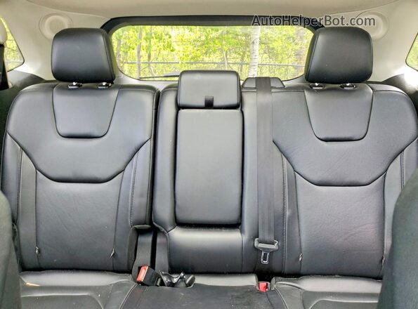 2FMPK4K94HBC13499 2017 FORD EDGE White უკანა სავარძლების ხედი