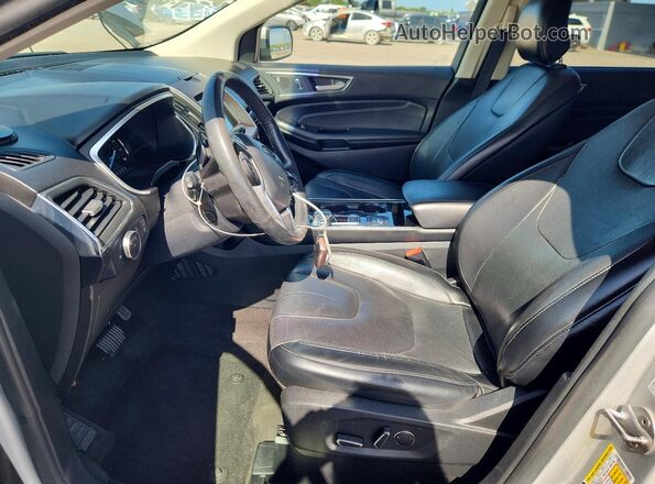 2FMPK4K94KBB55188 2019 FORD EDGE Gray Vista interior delantera