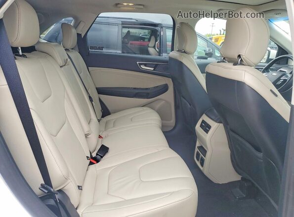 2FMPK4K94KBB73111 2019 FORD EDGE White Vista interior trasera