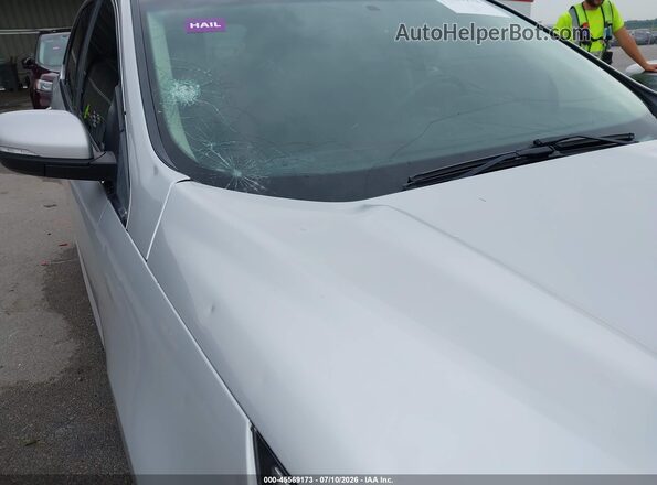 2FMPK4K95JBB40990 2018 FORD EDGE Silver Front view