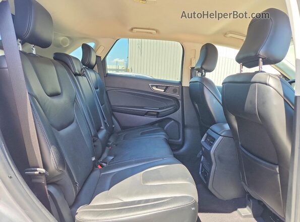 2FMPK4K96NBA31380 2022 FORD EDGE Silver Вид задньої частини салону