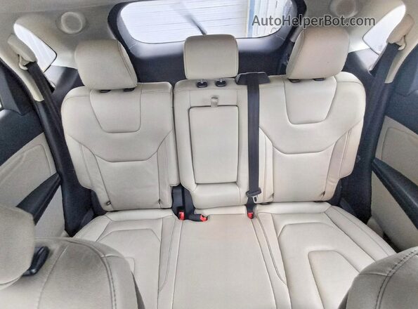 2FMPK4K97HBB98500 2017 FORD EDGE Silver უკანა სავარძლების ხედი