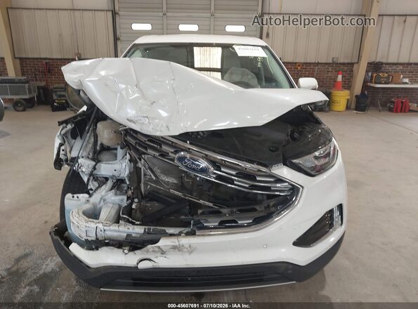 2FMPK4K97MBA59879 2021 FORD EDGE White Вид задньої частини салону