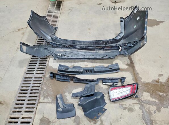 2FMPK4K9XJBB75654 2018 FORD EDGE Black Widok naklejki z numerem VIN