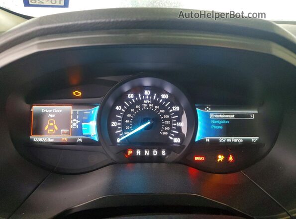 2FMPK4K9XNBB04458 2022 FORD EDGE Silver Вид щитка приладів