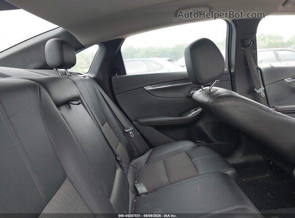 2G1105S30J9121121 2018 CHEVROLET IMPALA White VIN կոդի պիտակի տեսք