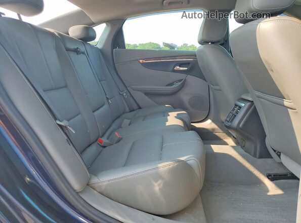 2G1105S31H9102099 2017 CHEVROLET IMPALA Blue Widok tylnych siedzeń