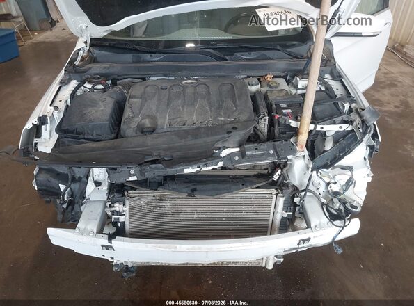 2G1105S33J9103891 2018 CHEVROLET IMPALA White Вид ззаду