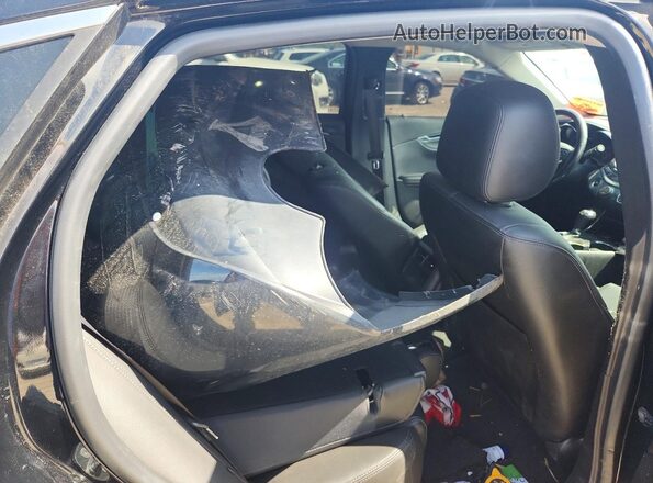2G1105S33J9127351 2018 CHEVROLET IMPALA Black Rear seats view