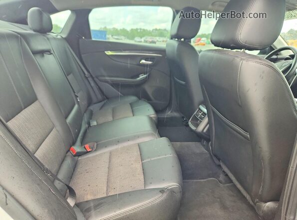 2G1105S37J9115901 2018 CHEVROLET IMPALA White Rear seats view