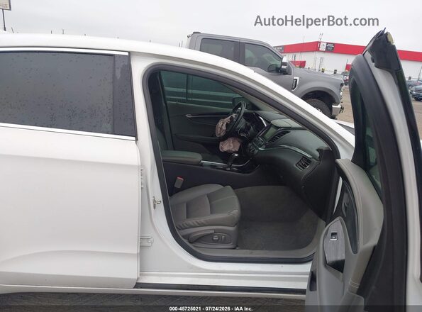 2G1105S38H9117621 2017 CHEVROLET IMPALA White Widok wnętrza z przodu