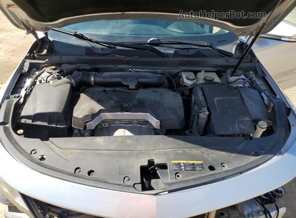 2G1105SA2J9153907 2018 CHEVROLET IMPALA Silver Вид задньої частини салону