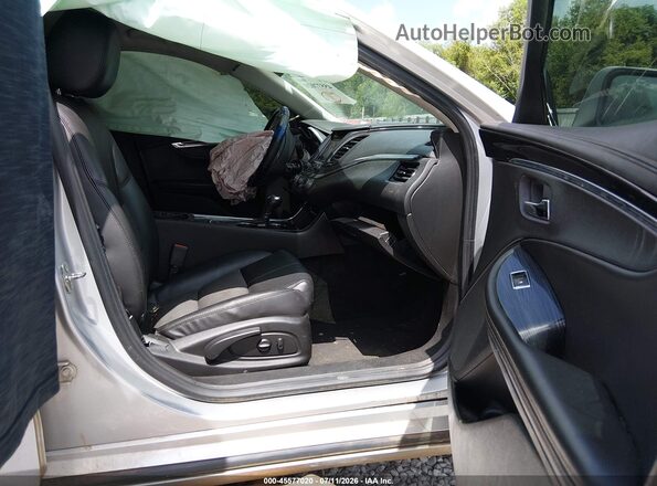 2G1115S3XG9107376 2016 CHEVROLET IMPALA Silver Вид салону спереду