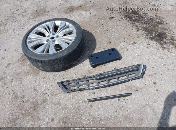 2G1125S32J9107828 2018 CHEVROLET IMPALA Silver Вид щитка приладів