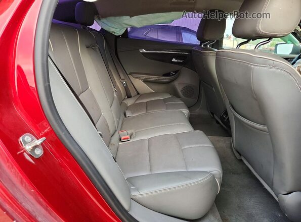 2G1125S33J9150834 2018 CHEVROLET IMPALA Красный Вид задних сидений
