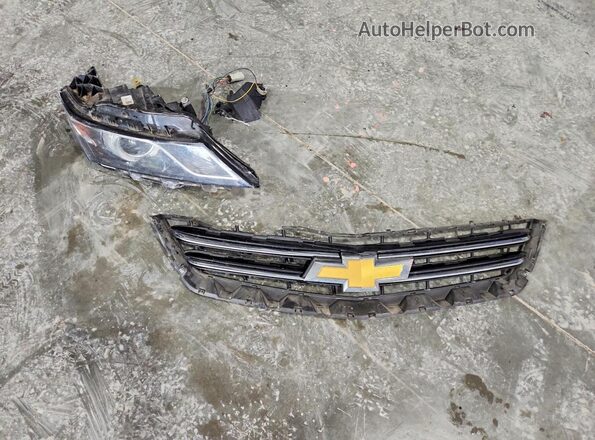 2G1145S38G9186876 2016 CHEVROLET IMPALA Silver Вид підкапотного простору
