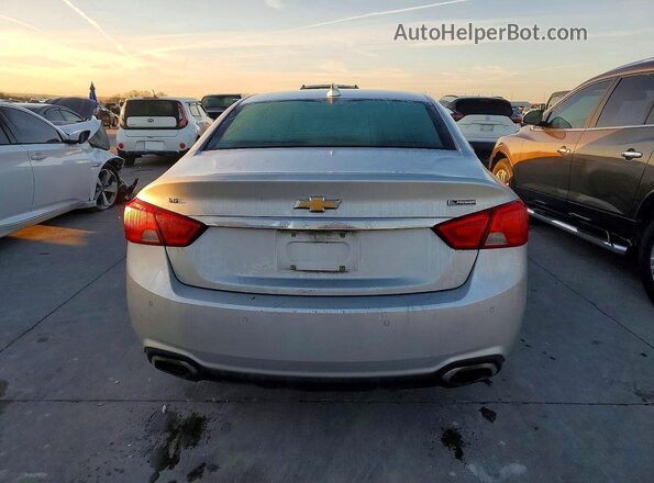 2G1145S38H9162353 2017 CHEVROLET IMPALA Silver Вид ззаду
