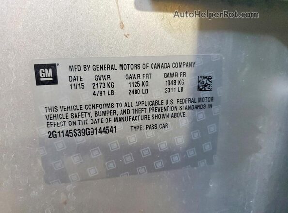 2G1145S39G9144541 2016 CHEVROLET IMPALA Silver Widok komory silnika