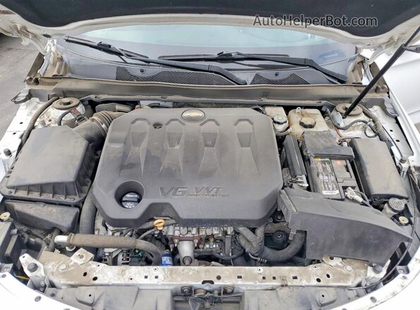 2G11Z5S3XK9121540 2019 CHEVROLET IMPALA White Rear interior view
