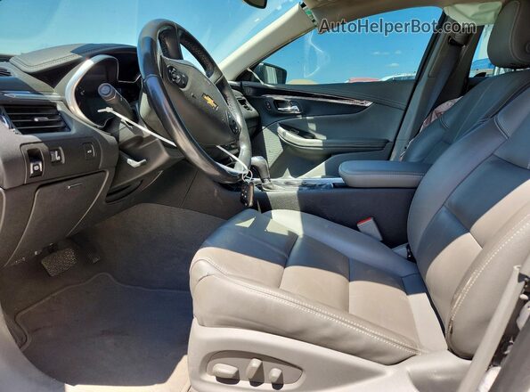2G11Z5S3XK9137432 2019 CHEVROLET IMPALA White Вид салону спереду