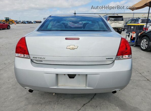 2G1WA5E3XG1144654 2016 CHEVROLET IMPALA Silver Rear view