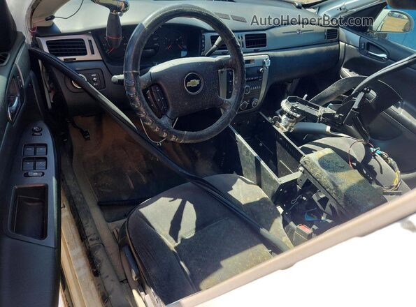2G1WD5E31G1119830 2016 CHEVROLET IMPALA White Widok deski rozdzielczej