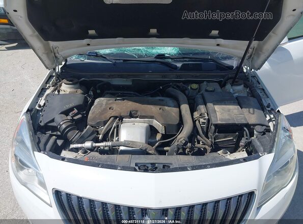 2G4GK5EX4G9160079 2016 BUICK REGAL White Rear view