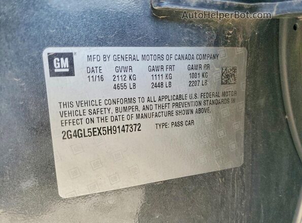 2G4GL5EX5H9147372 2017 BUICK REGAL Gray Widok komory silnika