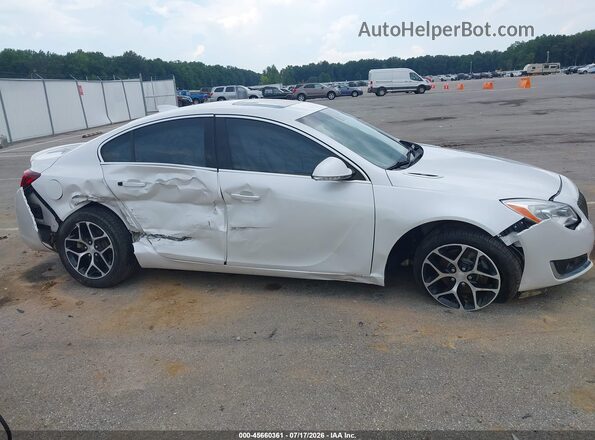 2G4GL5EX9H9141350 2017 BUICK REGAL White Rear interior view