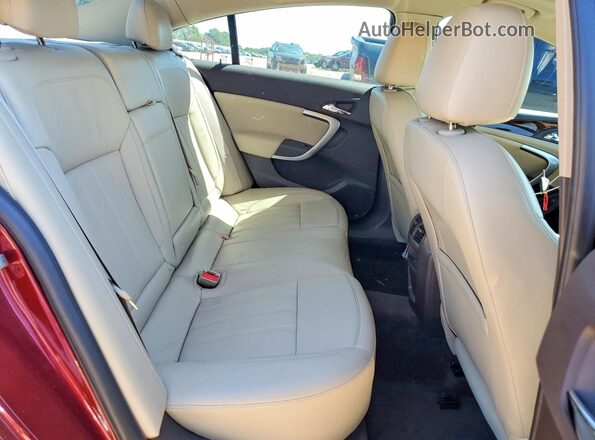 2G4GL5EXXH9136142 2017 BUICK REGAL Red Вид задніх сидінь