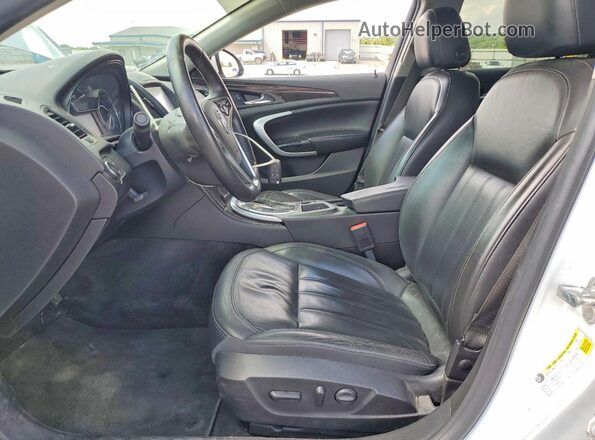 2G4GS5GX2G9142077 2016 BUICK REGAL Белый Вид салона спереди