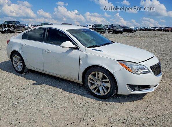 2G4GS5GX2G9142077 2016 BUICK REGAL Белый Передняя правая четверть