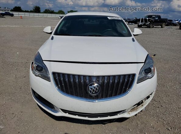 2G4GS5GX2G9142077 2016 BUICK REGAL Белый Вид спереди