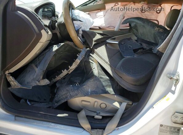 2G4GS5GX6G9127808 2016 BUICK REGAL White Սալոնի դիմացի տեսք