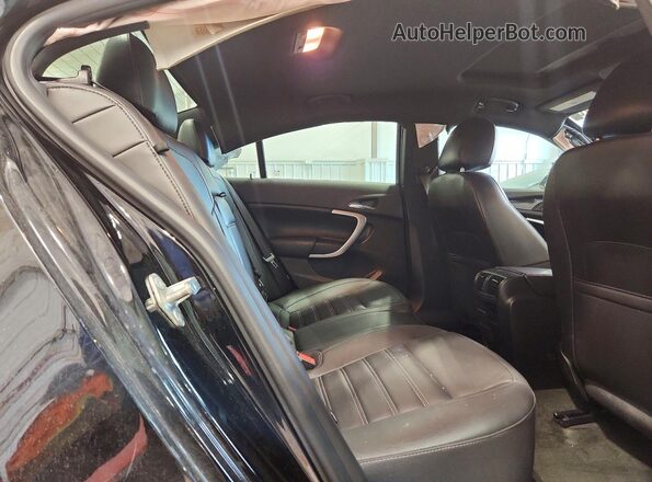 2G4GU5GX7H9116523 2017 BUICK REGAL Black Rear seats view