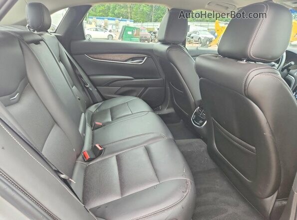2G61M5S32J9126688 2018 CADILLAC XTS Серебряный Вид задних сидений